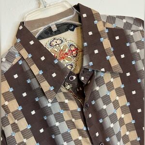 Robert Graham Men’s XL Long Sleeve Button Down Brown Shirt Chipped Buttons